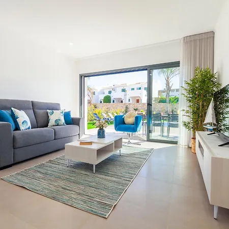Holiday Home In Algarve With Heated Pool *
