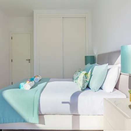 Holiday Home In Algarve With Heated Pool וילה *